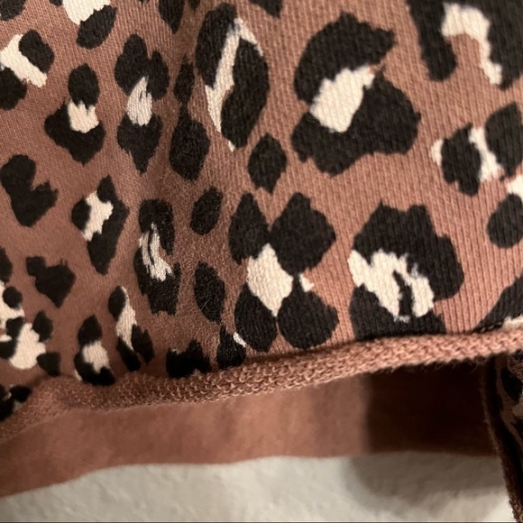 Rails Reeves Sweatshirt Animal Print Brown Size Medium - Picture 5 of 7
